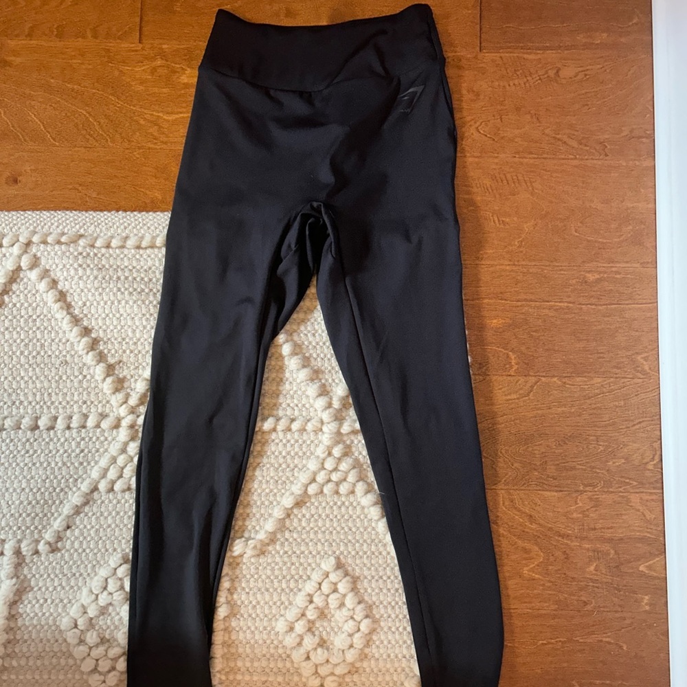 BRAND NEW black Gymshark leggings